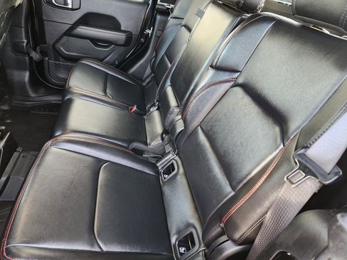 Used 2020 Jeep Gladiator Rubicon w/ Dual Top Group image 23