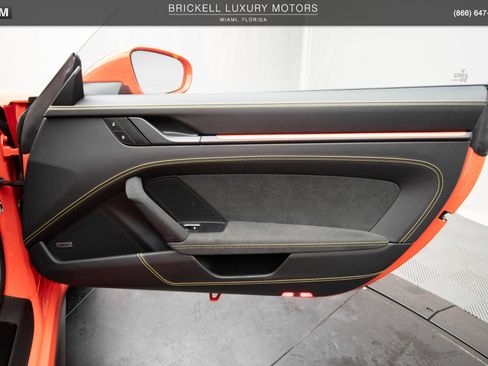 Used 2022 Porsche 911 GT3 RWD image 42
