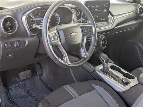 Used 2023 Chevrolet Blazer LT AWD/4WD image 10