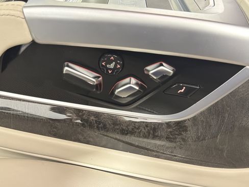 Used 2016 BMW 750i xDrive image 24