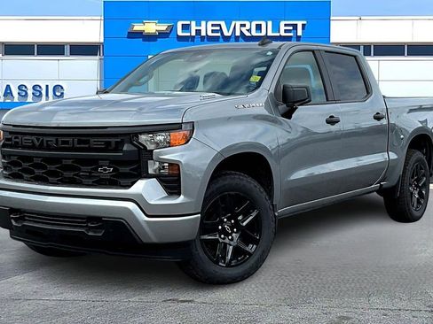 New 2026 Chevrolet Silverado 1500 Custom RWD image 2