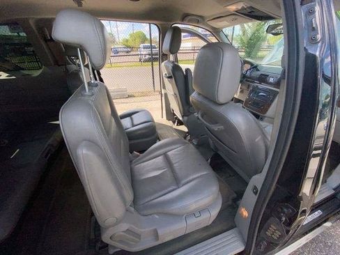 Used 2004 Ford Freestar Limited FWD image 29