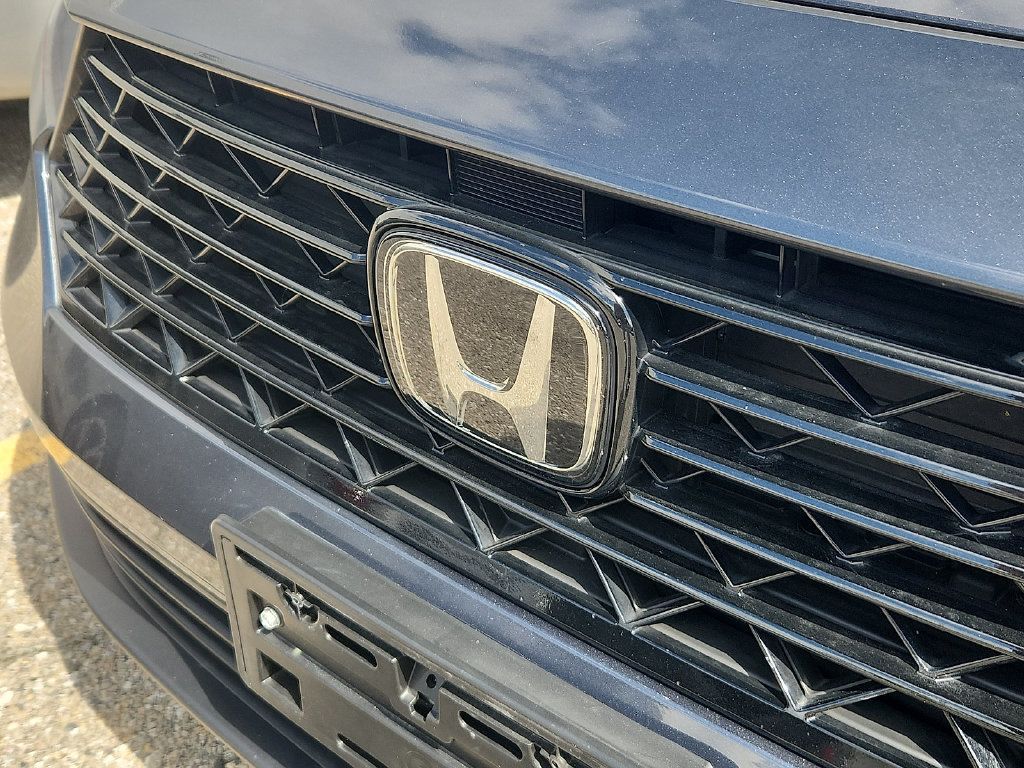 Used 2025 Honda Accord LX image 4