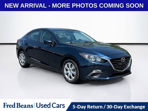 Used 2015 MAZDA MAZDA3 i Sport FWD image 1