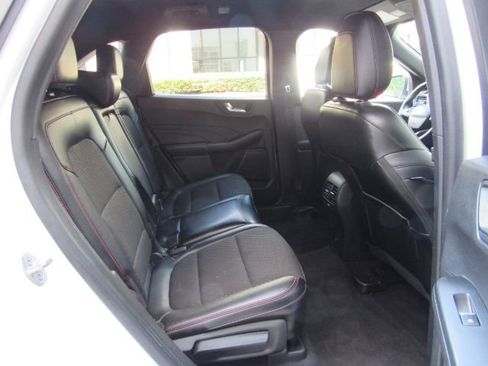 Used 2023 Ford Escape ST-Line Select image 23