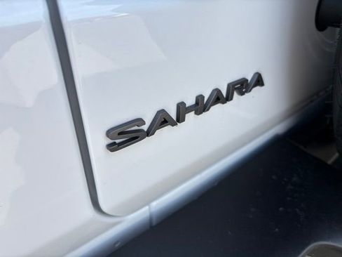 New 2026 Jeep Wrangler Unlimited Sahara AWD/4WD image 10