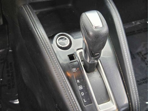 Used 2019 Nissan Kicks S FWD image 23