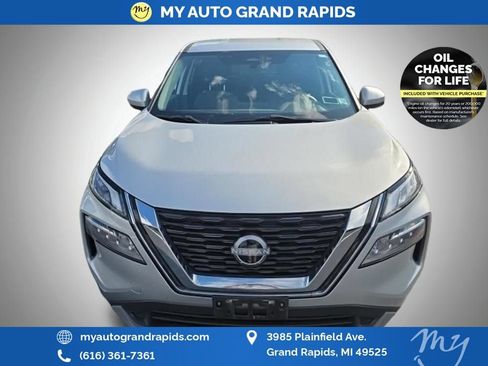 Used 2023 Nissan Rogue SV AWD/4WD image 2