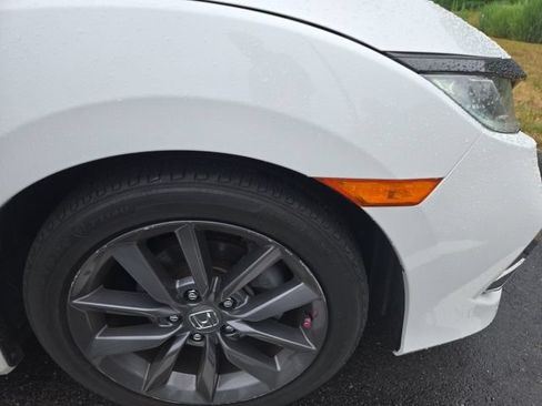Used 2020 Honda Civic EX image 3