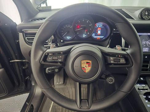 Certified 2026 Porsche Macan Turbo AWD/4WD image 15