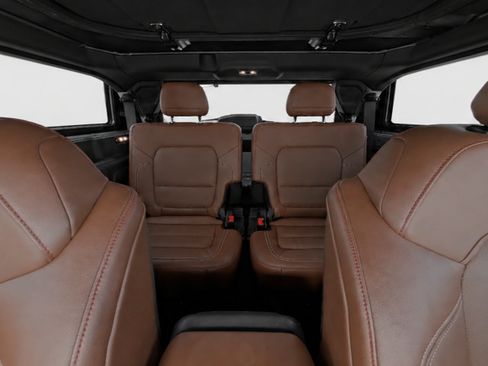 Used 2024 Ford Bronco Heritage Edition AWD/4WD image 18