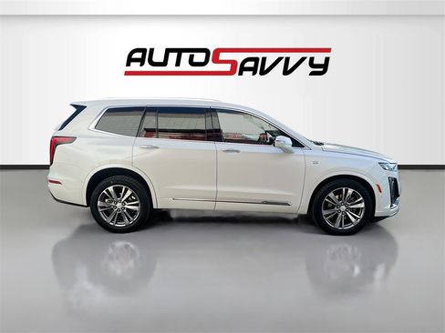 Used 2022 Cadillac XT6 Premium Luxury w/ Technology Package image 8