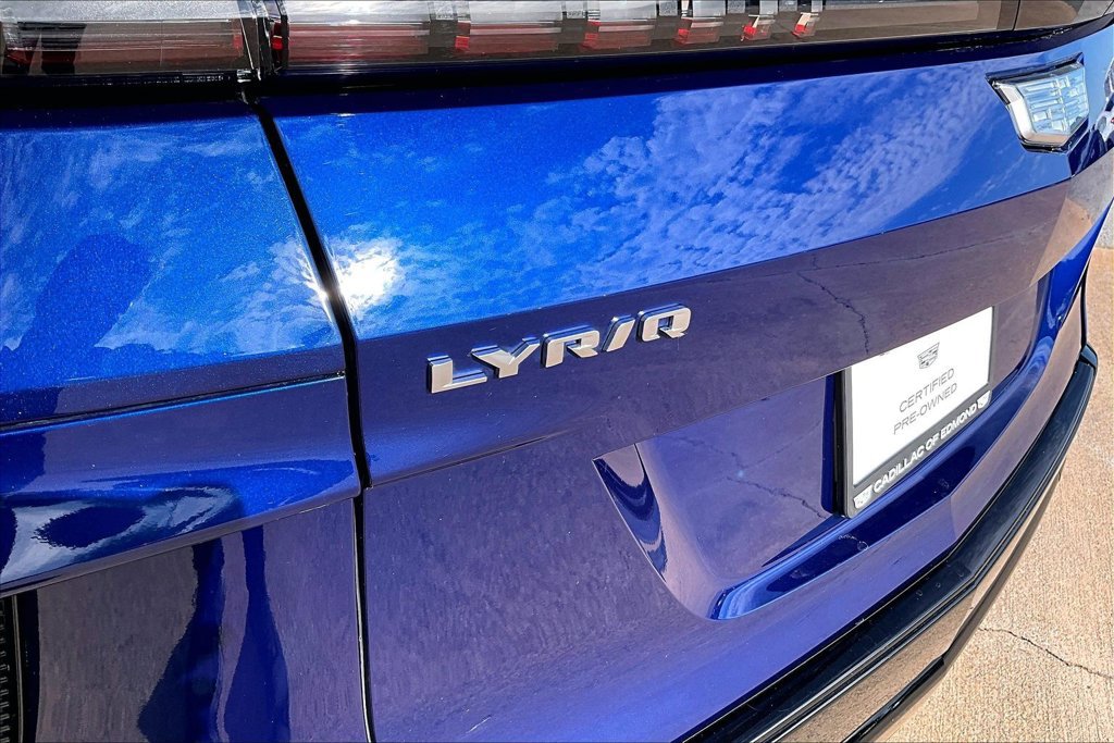 Used 2024 Cadillac Lyriq Sport w/ LPO, Floor Liner Package AWD/4WD image 31