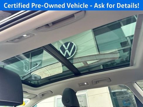 Certified 2025 Volkswagen Taos SEL w/ Black Wheel Plus Package AWD/4WD image 20