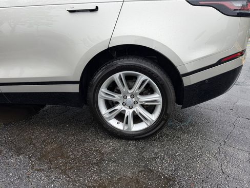 Used 2019 Land Rover Range Rover Velar R-Dynamic SE AWD/4WD image 21