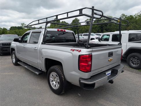 Used 2018 Chevrolet Silverado 1500 LT w/ All Star Edition AWD/4WD image 3