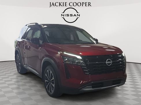 New 2026 Nissan Pathfinder Platinum AWD/4WD image 3