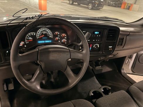 Used 2003 Chevrolet Silverado 2500 W/T RWD image 20