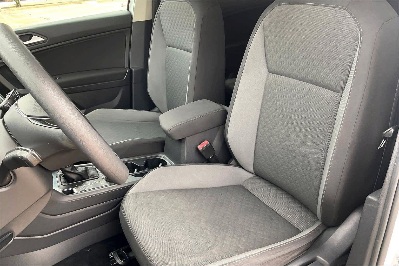 Used 2019 Volkswagen Tiguan S AWD/4WD image 9