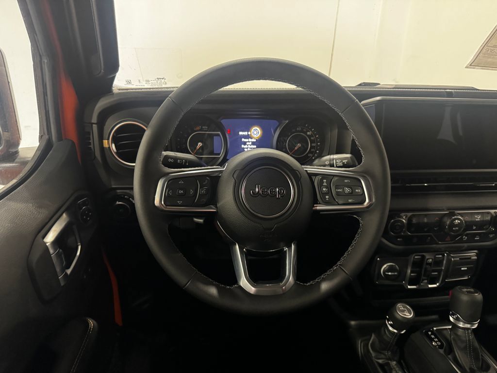 New 2026 Jeep Wrangler Unlimited Sahara AWD/4WD image 4