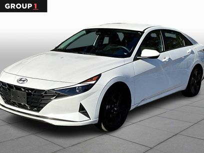 Used 2023 Hyundai Elantra SEL
