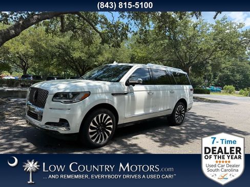 Used 2023 Lincoln Navigator L Black Label AWD/4WD image 1