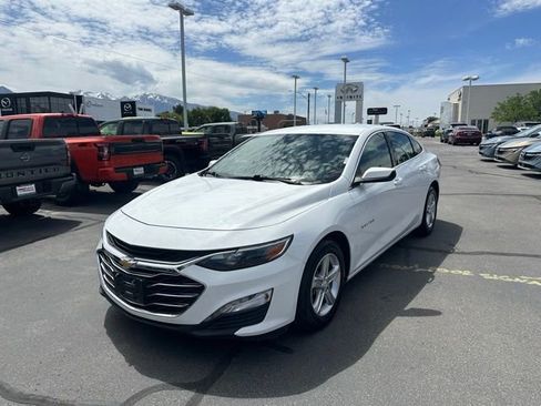 Used 2024 Chevrolet Malibu LT FWD image 5
