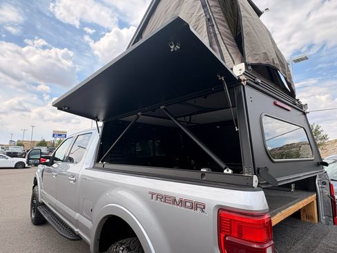 Used 2020 Ford F350 Lariat w/ Tremor Off-Road Package AWD/4WD image 14