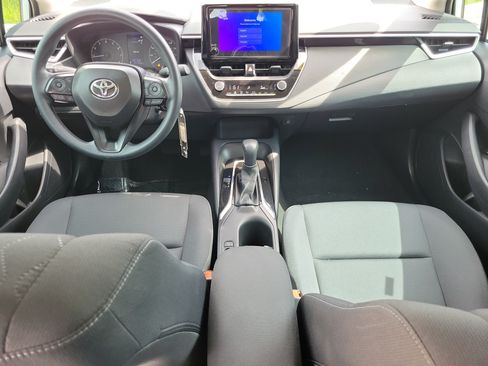 Certified 2025 Toyota Corolla LE FWD image 14