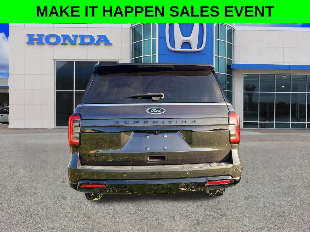 Used 2022 Ford Expedition Limited AWD/4WD image 13