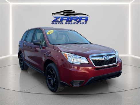 Used 2016 Subaru Forester 2.5i AWD/4WD image 9
