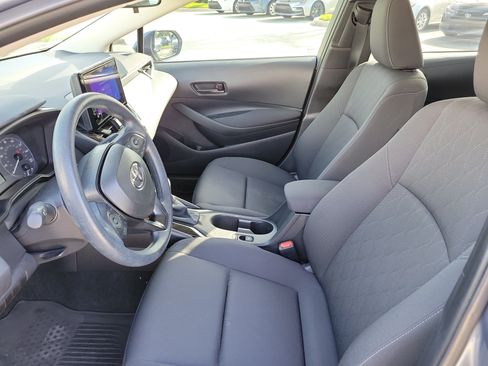 Used 2025 Toyota Corolla LE w/ Convenience Package FWD image 22