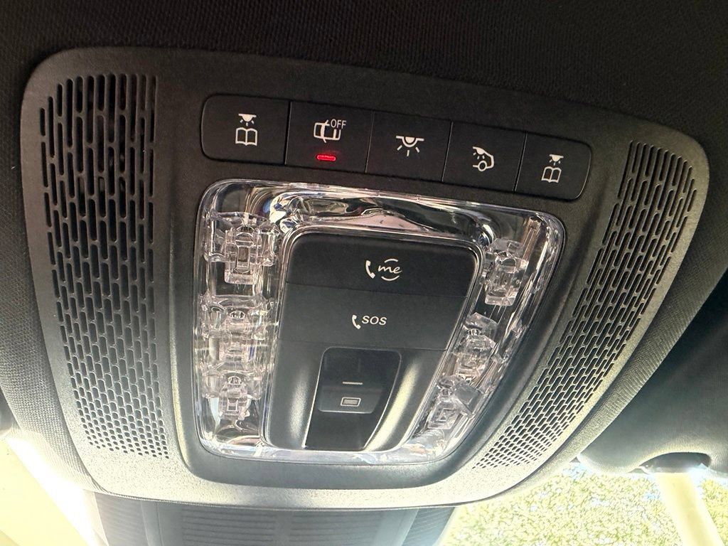 Used 2025 Mercedes-Benz GLE 350 4MATIC image 53