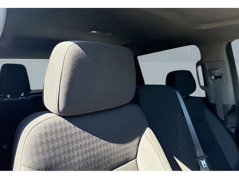 Used 2025 GMC Sierra 1500 Elevation image 18