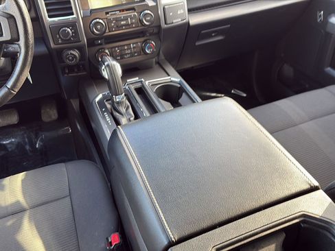 Used 2016 Ford F150 XLT w/ Equipment Group 302A Luxury image 16