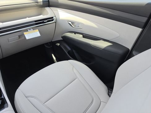 New 2026 Hyundai Tucson SEL FWD image 19