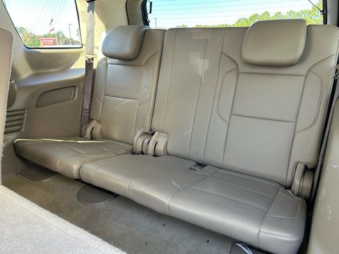 Used 2017 Chevrolet Tahoe LT RWD image 14