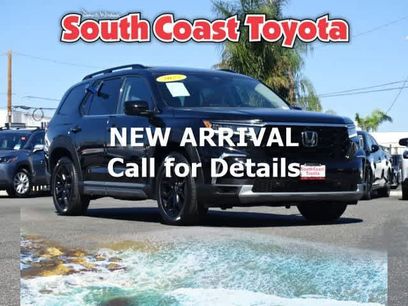 Used 2025 Honda Pilot Elite