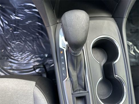 Used 2023 Chevrolet Equinox LS image 23