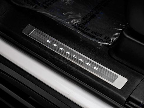 Used 2023 Cadillac Escalade V image 39