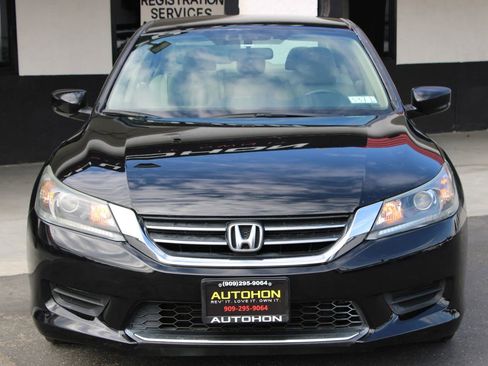 Used 2015 Honda Accord LX image 2