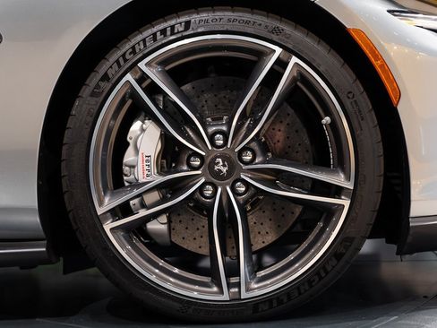 Used 2021 Ferrari Roma image 16