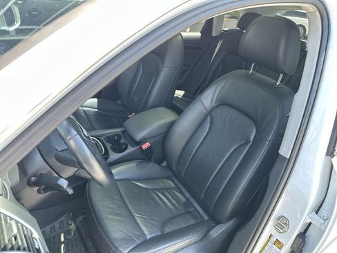 Used 2016 Audi Q5 2.0T Premium Plus w/ Technology Package AWD/4WD image 12