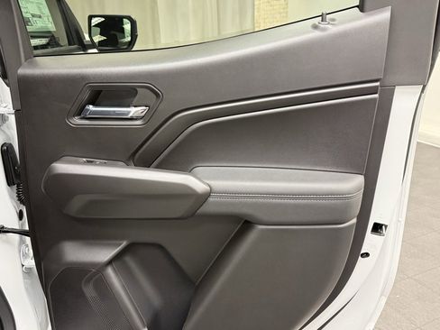 New 2026 GMC Canyon Elevation w/ Convenience Package image 19