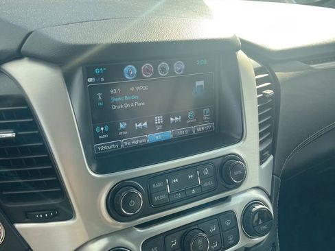 Used 2018 GMC Yukon SLT w/ HD Trailering Package image 12