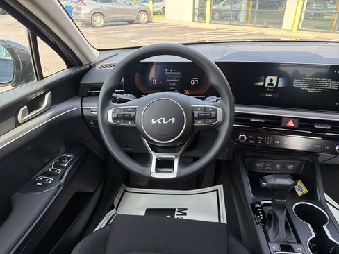 New 2026 Kia K5 LXS FWD image 23