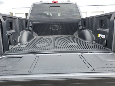 Certified 2022 Ford F150 XLT w/ Equipment Group 302A High image 10