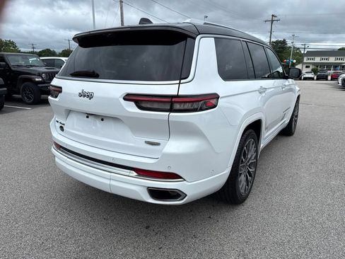 Certified 2023 Jeep Grand Cherokee L Summit AWD/4WD image 5
