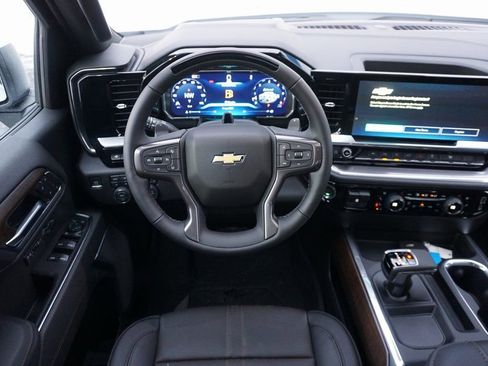 New 2026 Chevrolet Silverado 1500 High Country AWD/4WD image 13