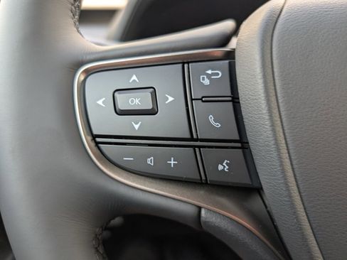 New 2026 Lexus UX 300h FWD image 12